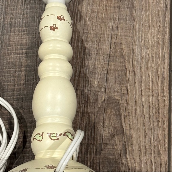 CLASSIC Winnie the Pooh Lamp Base HONEY POT Butterfies Baby Nursery Decor Works - Picture 4 of 10